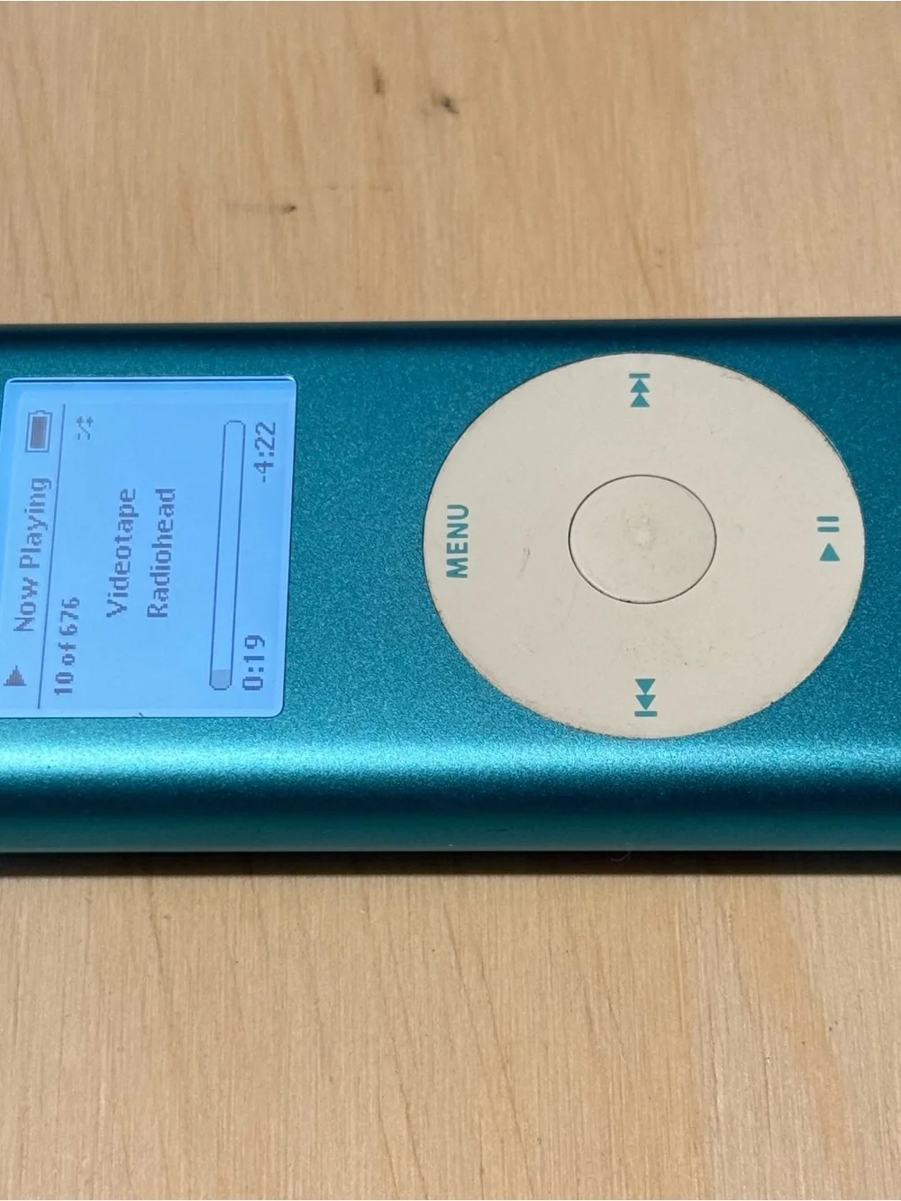 iPod Mini 1st Gen Model:A1051 6GB Blue Tested Good w/676 Song Read Info Below!!